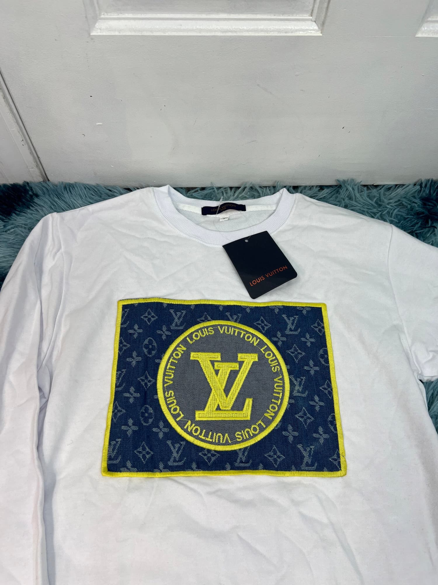 LV SWEATER