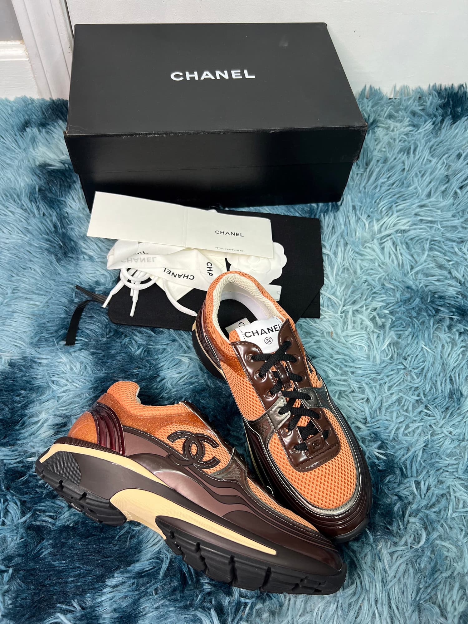 CHANEL SNEAKERS