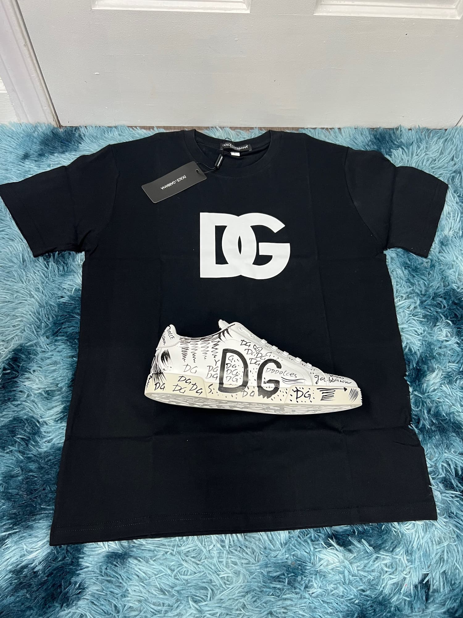 D&G SET