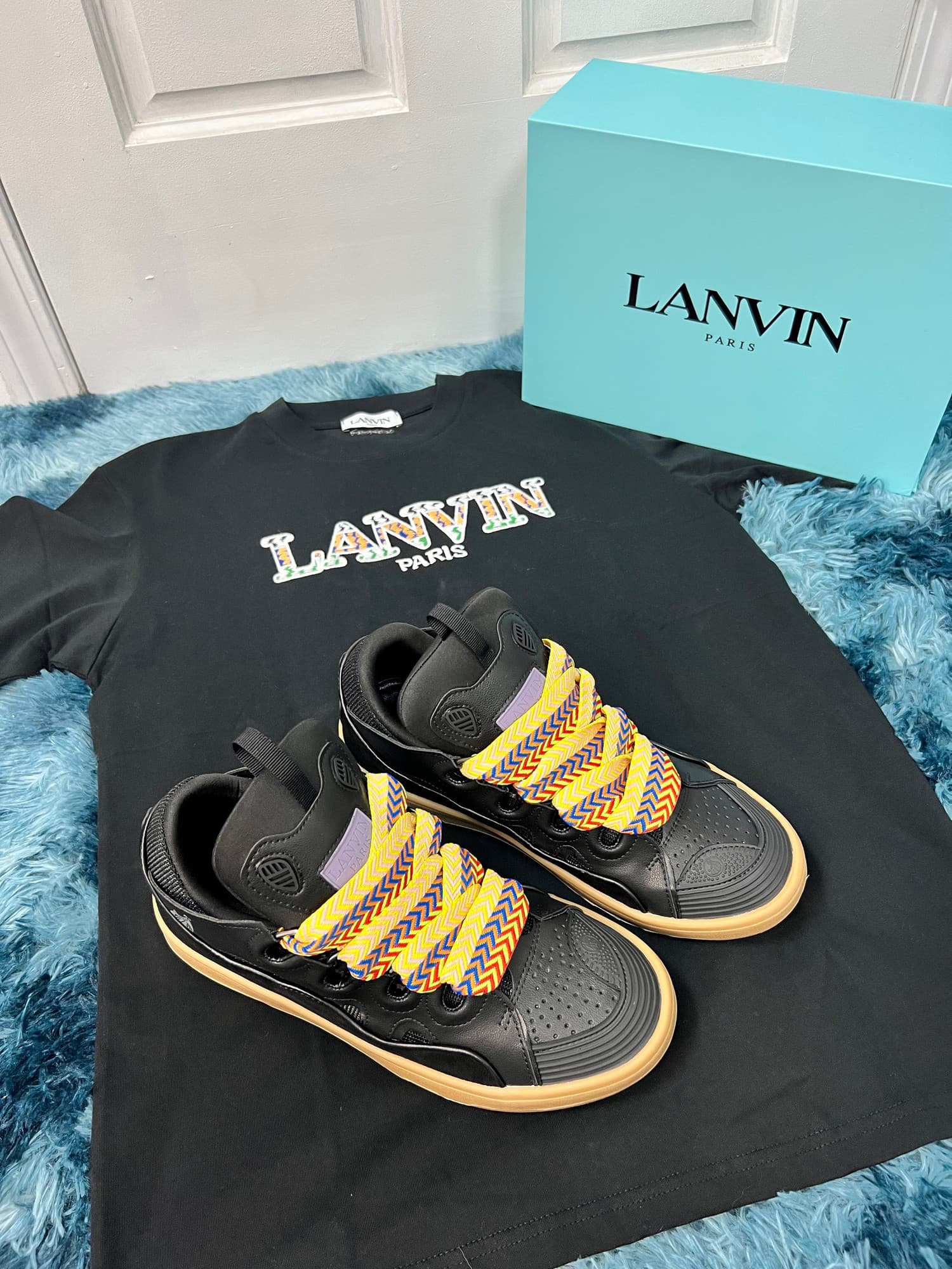 Lavin set