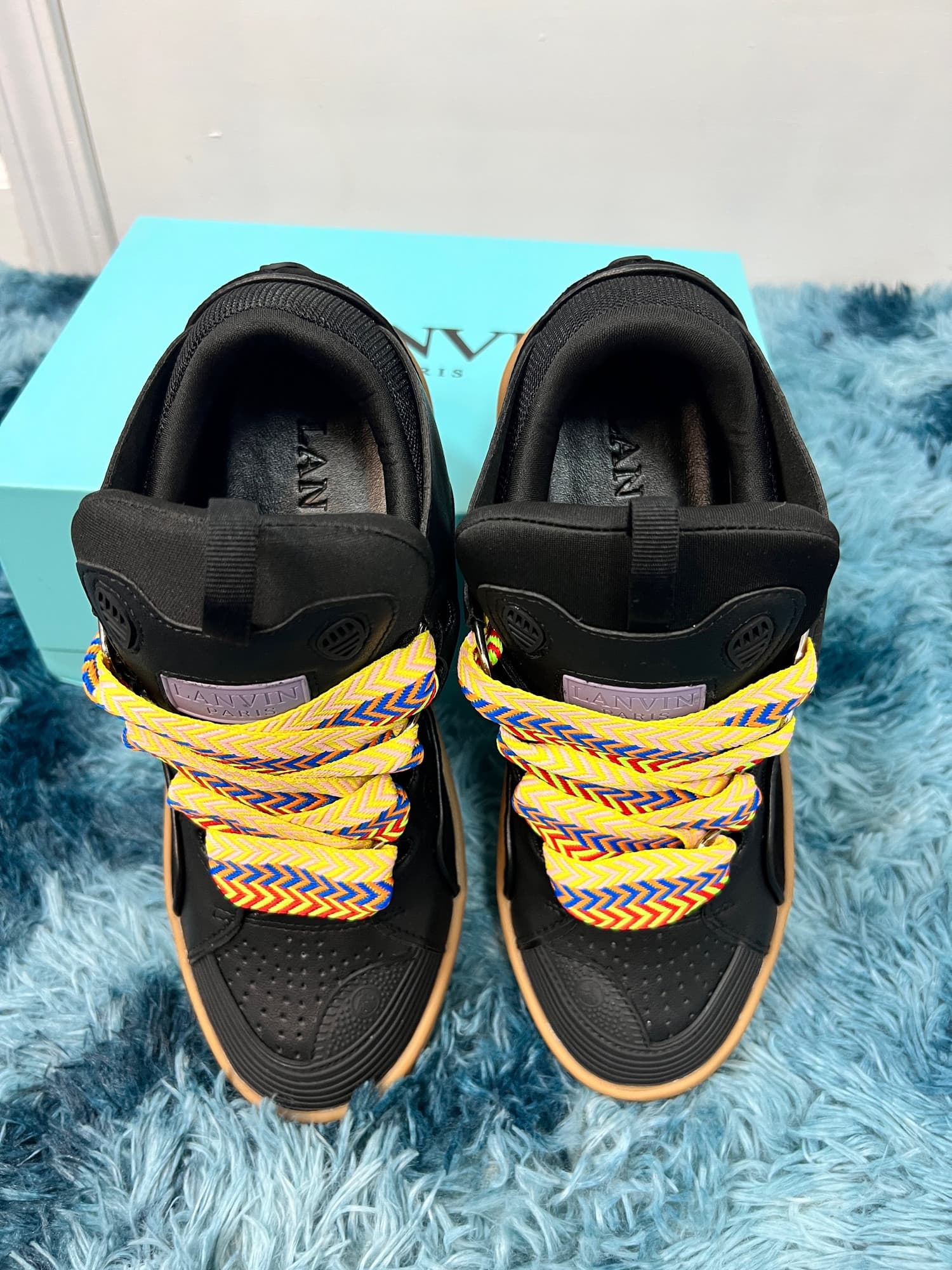 Lavin shoes