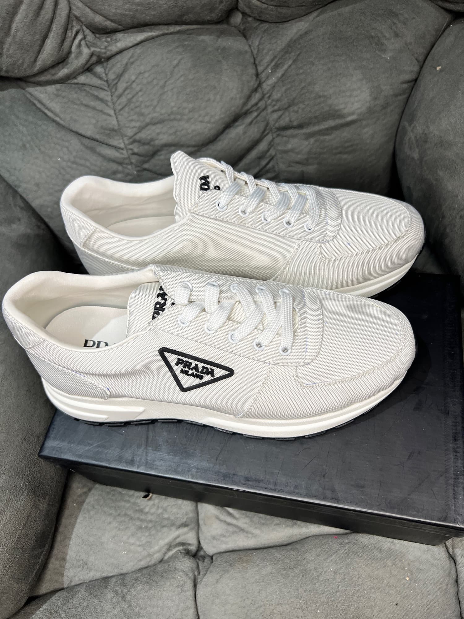 PRADA SNEAKER