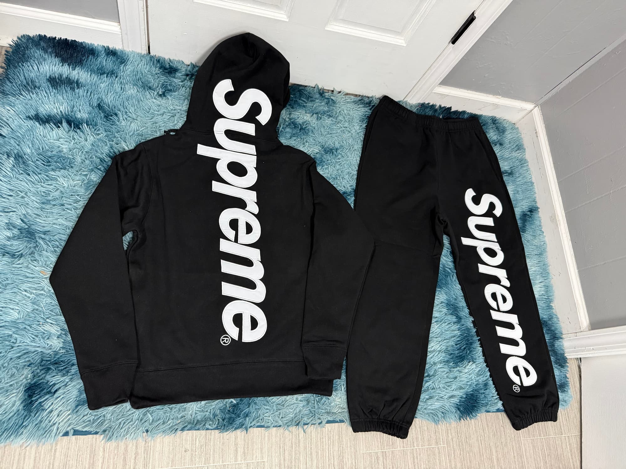 Supreme Jogger set