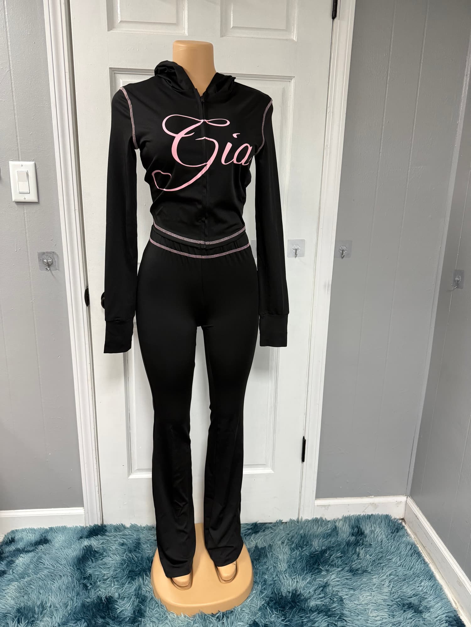 GIA SET