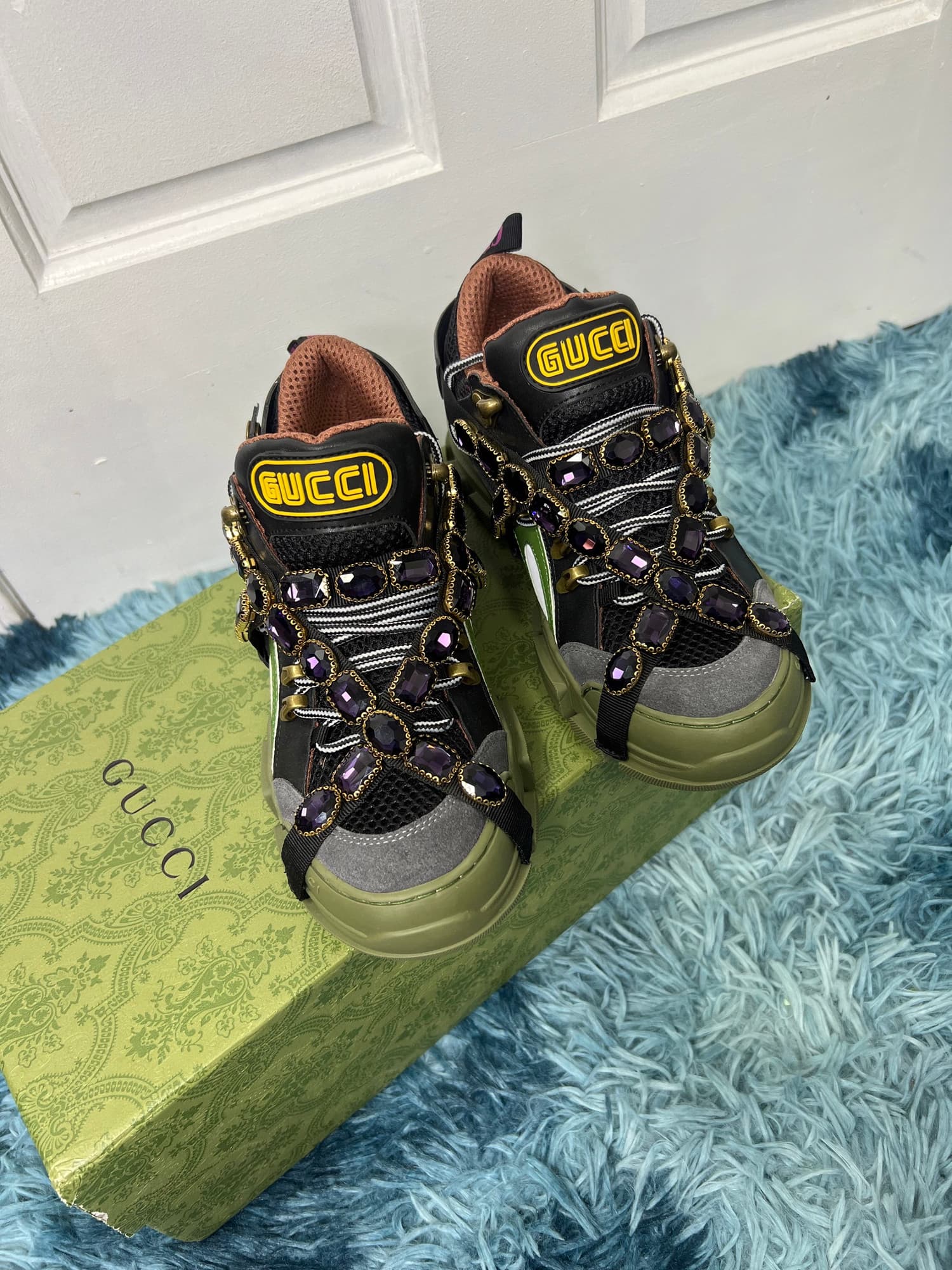 GUCCI SHOES