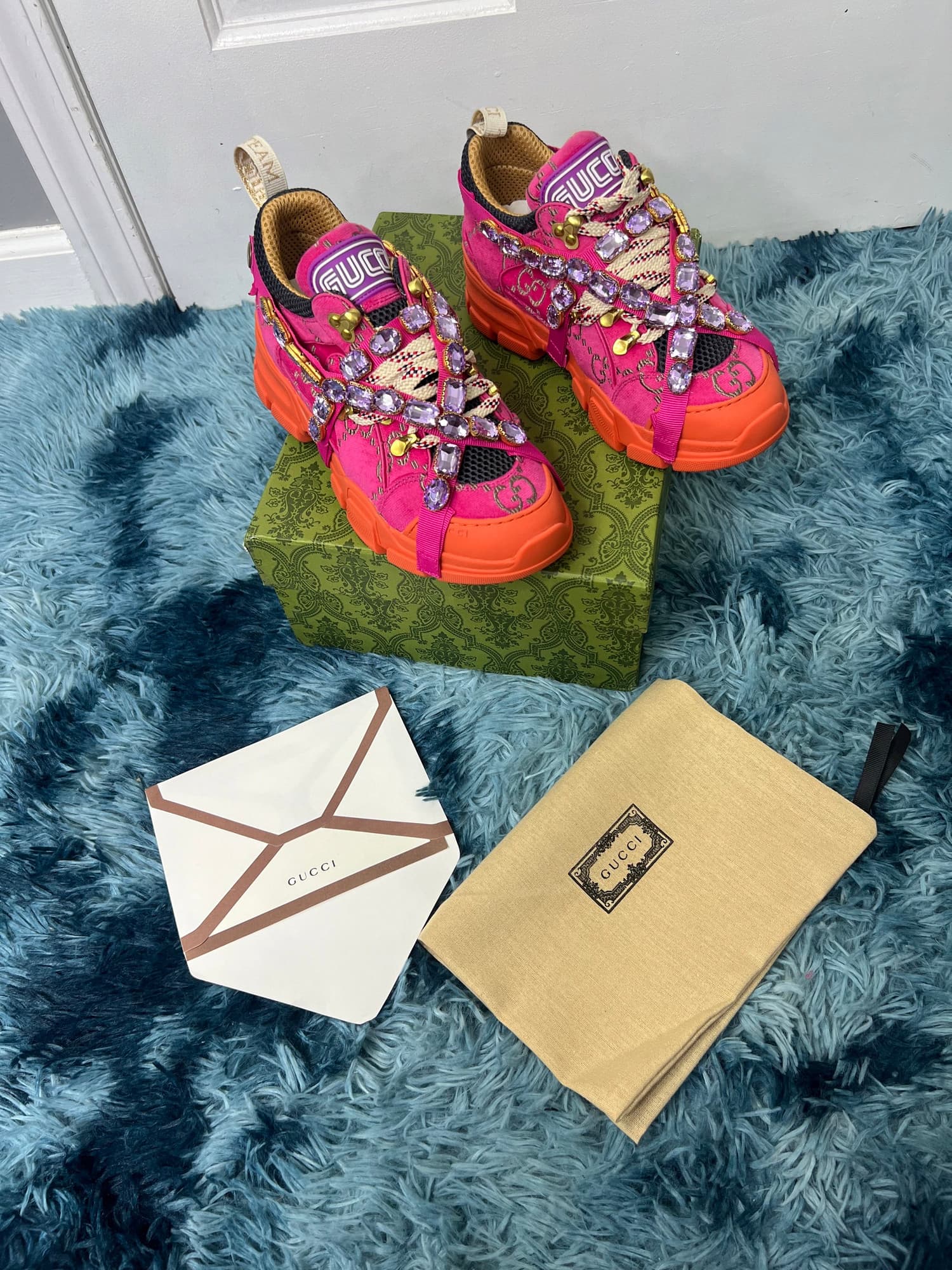 GUCCI SHOES