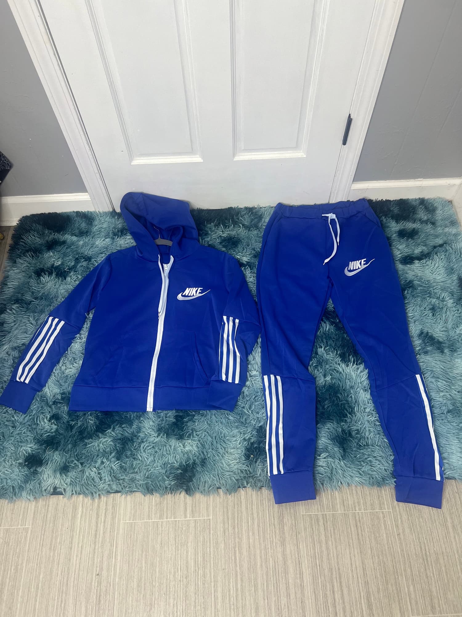 Women Nike set